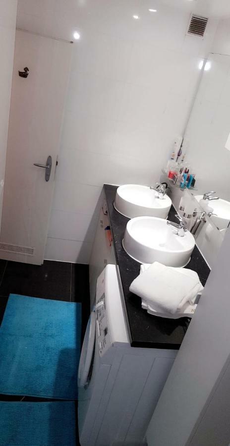 Sehr Schöne drei Zimmer Delüx Wohnung in Sindelfingen Exterior foto
